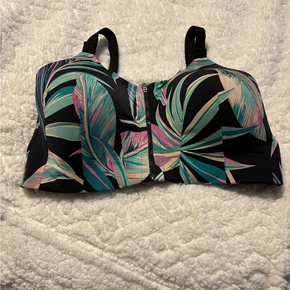 Torrid active zip front sports bra size 40 DDD